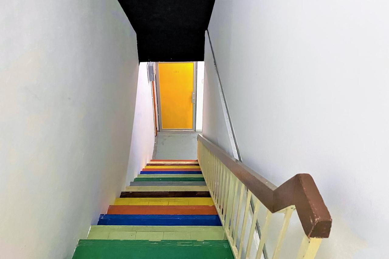 Spot On 90123 Rainbow Guest House Джорджтаун Экстерьер фото